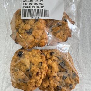 Oatmeal Chocolate Chip Cookies x 4